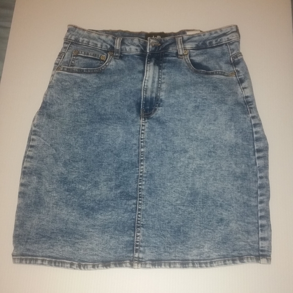 Dotti Skirts Dotti Denim Skirt Size Blue Poshmark